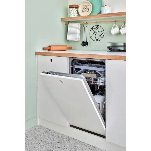 Посудомийна машина Indesit DSIO 3T224 CE 44.8 см Посудомийна машина Indesit DSIO 3T224 CE 44.8 см