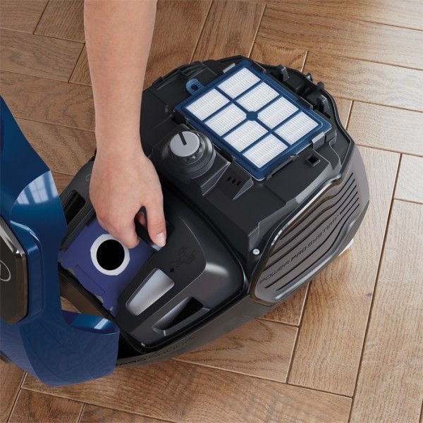 Пилосос Electrolux EPF62IS blue