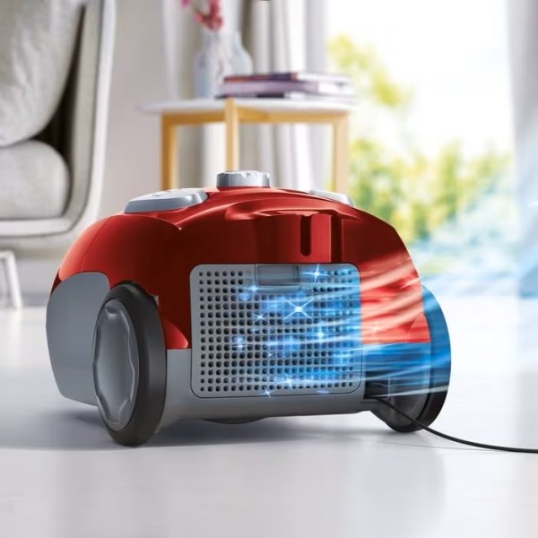 Пилосос Electrolux EEG43WR red
