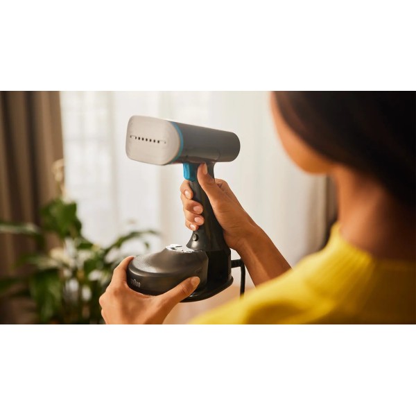 Відпарювач для одягу Braun QuickStyle GS5031BL 1200W 25г/хв. Відпарювач для одягу Braun QuickStyle GS5031BL 1200W 25г/хв.